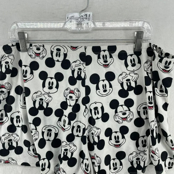 Disney Sleep Shorts Women's Sz 1X White Black Mickey Mouse Pattern Elastic Waist - Picture 8 of 11